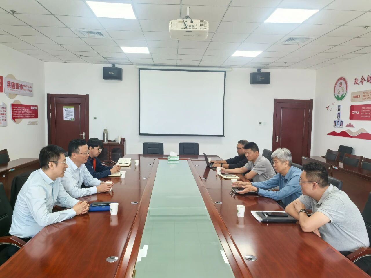 微信图片_2025-10-16_101357_203.jpg